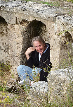 Jack Davis Interviewed on Hellenic Public Radio