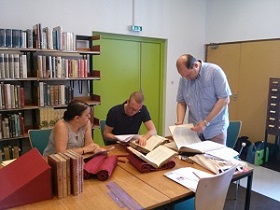 Gennadius Librarian takes course on incunabula