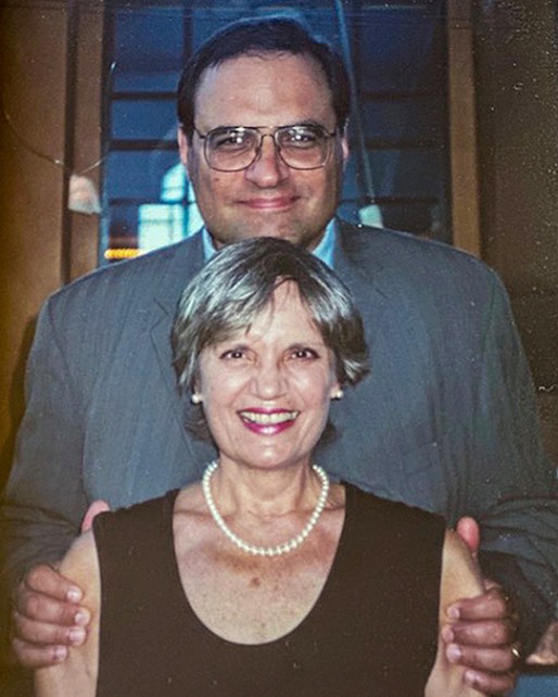 Nicholas Bacopoulos and Calypso Gounti Seminar Room Named at the Wiener Laboratory